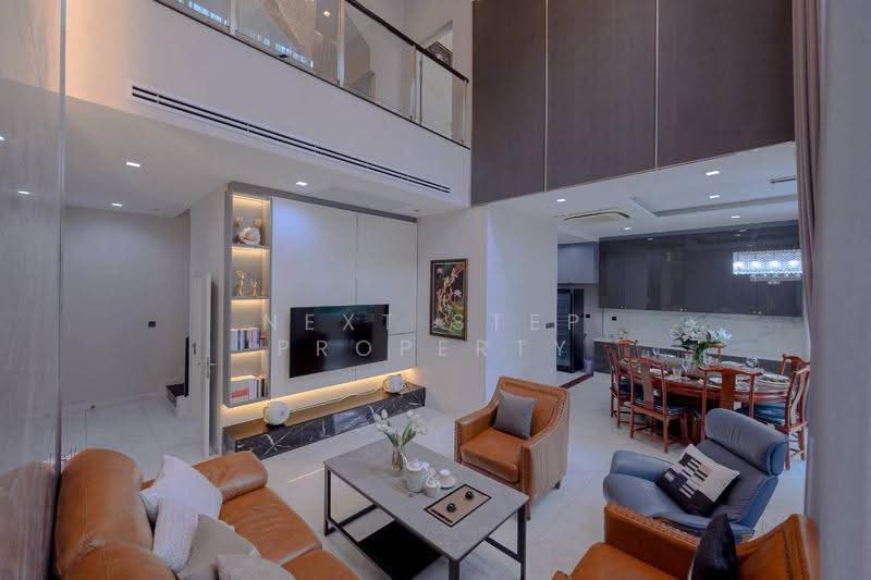 The Gentry Ekamai-Ladprao, Bangkok, 90 Soi Ladprao 94, Phlapphla, Wang Thonglang, Bangkok, 4 Bedrooms, 253 sqm, Single Detached House For Sale, by Next Step Property, 500532097 - DDproperty.com