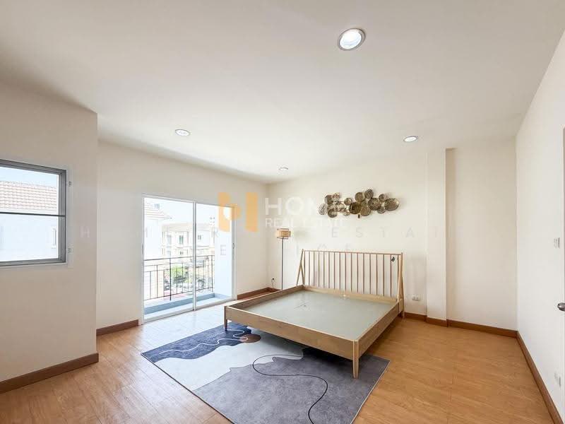 Grandity Sathupradit, Bangkok, Sathupradit Road, Bang Klo, Bang Kho Laem, Bangkok, 3 Bedrooms, 180 sqm, Townhouse For Sale, by HOME Real Estate Service, 500532115 - DDproperty.com