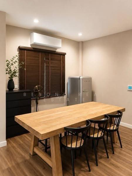 Bangkok Boulevard Sathorn-Pinklao 2, Nonthaburi, Bang Kruai-Chong Thanom Road, Mahasawat, Bang Kruai, Nonthaburi, 4 Bedrooms, 322 sqm, Single Detached House For Sale, by Beyond Real Estate, 500532136 - DDproperty.com