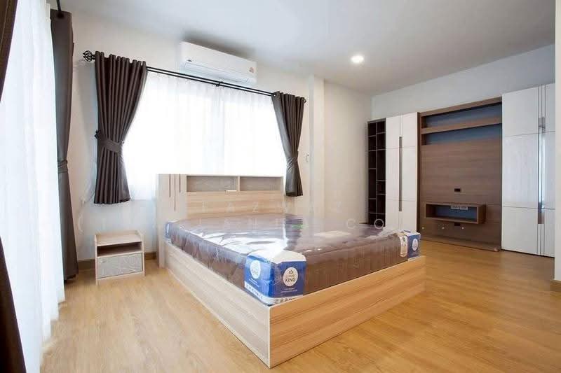 Casa Ville Watcharapon, Bangkok, Watcharapol Road, Sai Mai, Sai Mai, Bangkok, 4 Bedrooms, 250 sqm, Single Detached House For Rent, by Fazwaz (Thailand) Co., Ltd., 500532150 - DDproperty.com