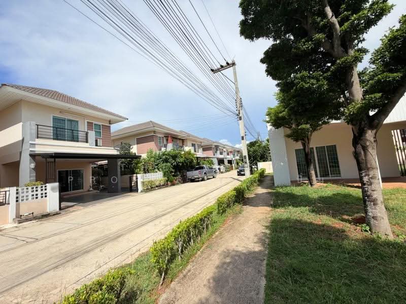 หมู่บ้านมณีรินทร์ วิลเลจ บางพระ (Maneerin Village Bang Phra) ชลบุรี, Chon Buri (Pattaya), Bang Phra, Si Racha, Chon Buri (Pattaya), 3 Bedrooms, 102 sqm, Semi-Detached House (Twin House) For Sale, by The Best Property ปิ่น, 500532152 - DDproperty.com