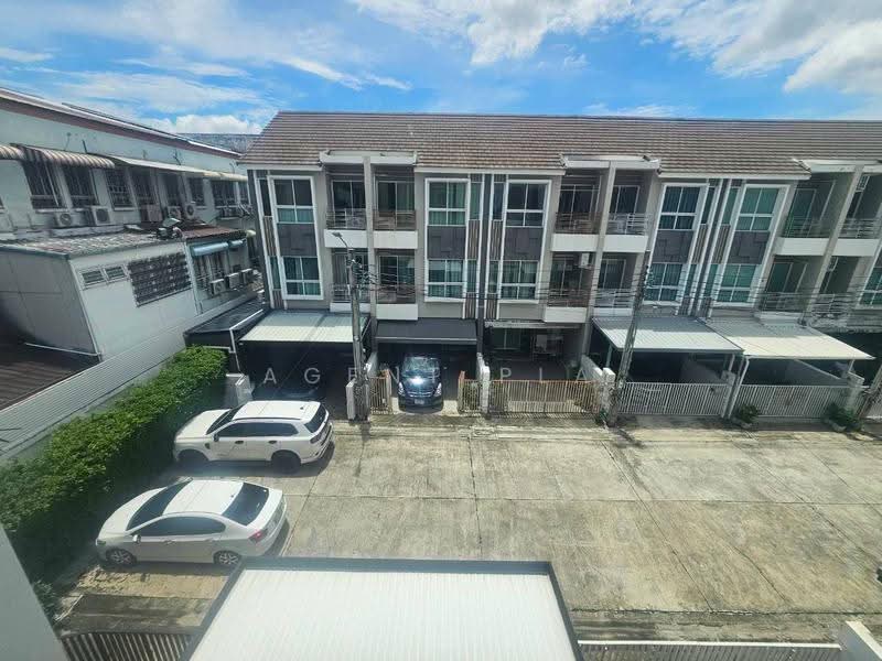 The Estate Srinakarin 2 : ดิ เอสเตท ศรีนครินทร์ 2, Bangkok, On Nut, Suan Luang, Bangkok, 3 Bedrooms, 195 sqm, Townhouse For Sale, by Agent Pla, 500532154 - DDproperty.com