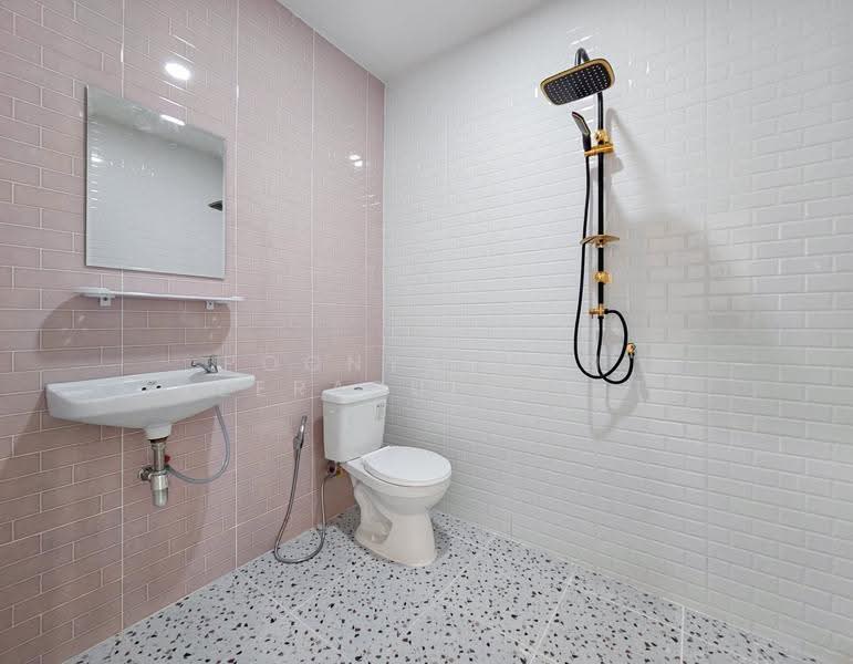 Rattanathani (Bang Bua Thong), Nonthaburi, Kanchanaphisek, Bang Rak Pattana, Bang Bua Thong, Nonthaburi, 3 Bedrooms, 136 sqm, Townhouse For Sale, by Poonyaporn Veerabulyarit, 500532156 - DDproperty.com