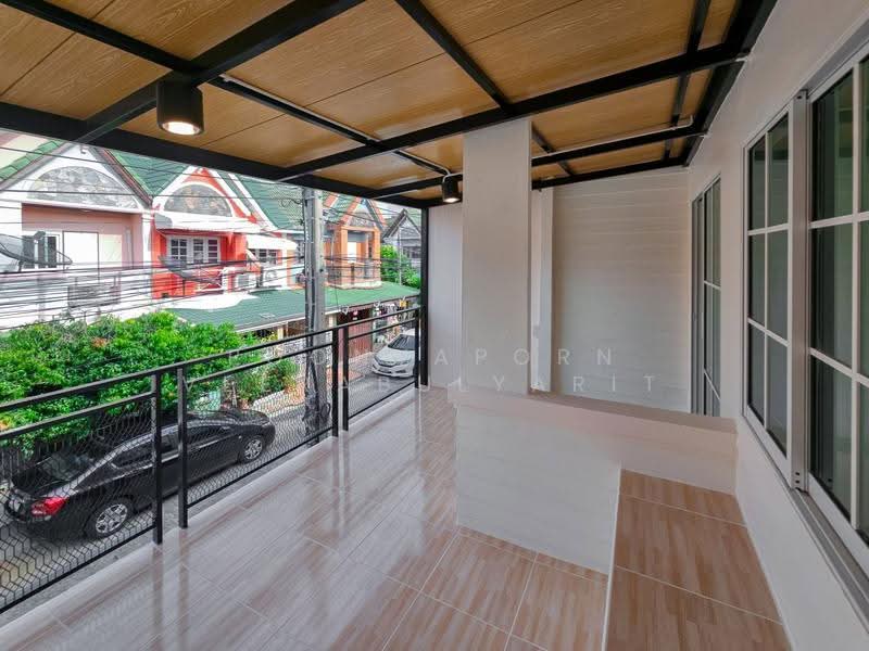 Rattanathani (Bang Bua Thong), Nonthaburi, Kanchanaphisek, Bang Rak Pattana, Bang Bua Thong, Nonthaburi, 3 Bedrooms, 136 sqm, Townhouse For Sale, by Poonyaporn Veerabulyarit, 500532156 - DDproperty.com