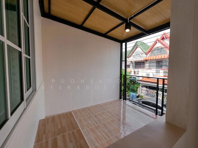 Rattanathani (Bang Bua Thong), Nonthaburi, Kanchanaphisek, Bang Rak Pattana, Bang Bua Thong, Nonthaburi, 3 Bedrooms, 136 sqm, Townhouse For Sale, by Poonyaporn Veerabulyarit, 500532156 - DDproperty.com