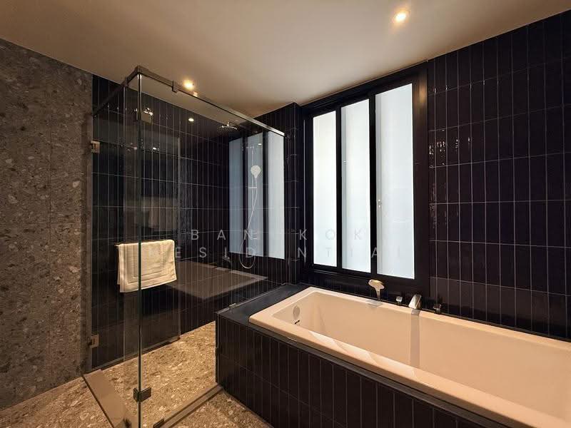 Via 34, Bangkok, 15 Soi Sukhumvit 34, Khong Tan, Khlong Toei, Bangkok, 3 Bedrooms, 34 sqm, Condo For Rent, by Bangkok Residential, 500532158 - DDproperty.com