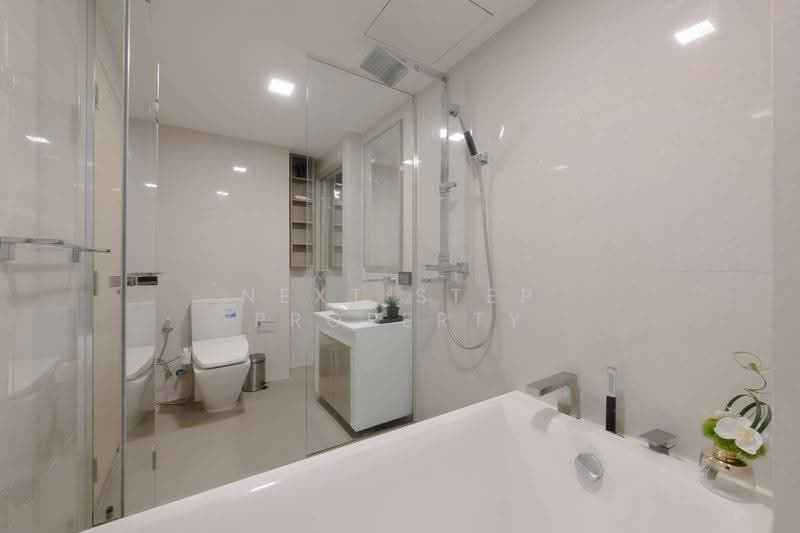 Liv @ 49, Bangkok, 9 Sukhumvit 49 Rd, Khlong Tan Nua, Watthana, Bangkok, 2 Bedrooms, 82 sqm, Condo For Sale, by Next Step Property, 500532160 - DDproperty.com