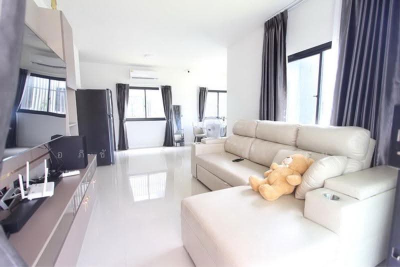 Britania Bangna Km. 42 : บริทาเนีย บางนา กม. 42, Chachoengsao, 199 5 ถ.จรัญนนท์, Bang Wua, Bang Pakong, Chachoengsao, 4 Bedrooms, 170 sqm, Single Detached House For Sale, by อภิชัย ลิ้มไชยโรจน์, 500532164 - DDproperty.com