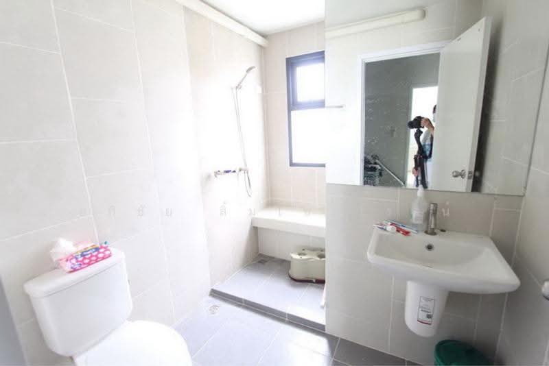 Britania Bangna Km. 42 : บริทาเนีย บางนา กม. 42, Chachoengsao, 199 5 ถ.จรัญนนท์, Bang Wua, Bang Pakong, Chachoengsao, 4 Bedrooms, 170 sqm, Single Detached House For Sale, by อภิชัย ลิ้มไชยโรจน์, 500532164 - DDproperty.com