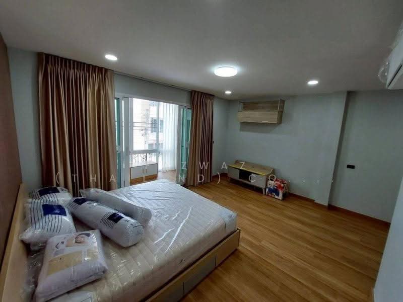Baan Klang Muang Rama 3-Rat Burana : ทาวน์โฮม บ้านกลางเมือง พระราม 3-ราษฎร์บูรณะ, กรุงเทพ, ถนนราษฏร์บูรณะ ซอย 44, ราษฎร์บูรณะ, ราษฎร์บูรณะ, กรุงเทพ, 166 ตร.ม., ทาวน์เฮ้าส์ ให้เช่า, โดย Fazwaz (Thailand) Co., Ltd., 500532173 - DDproperty.com