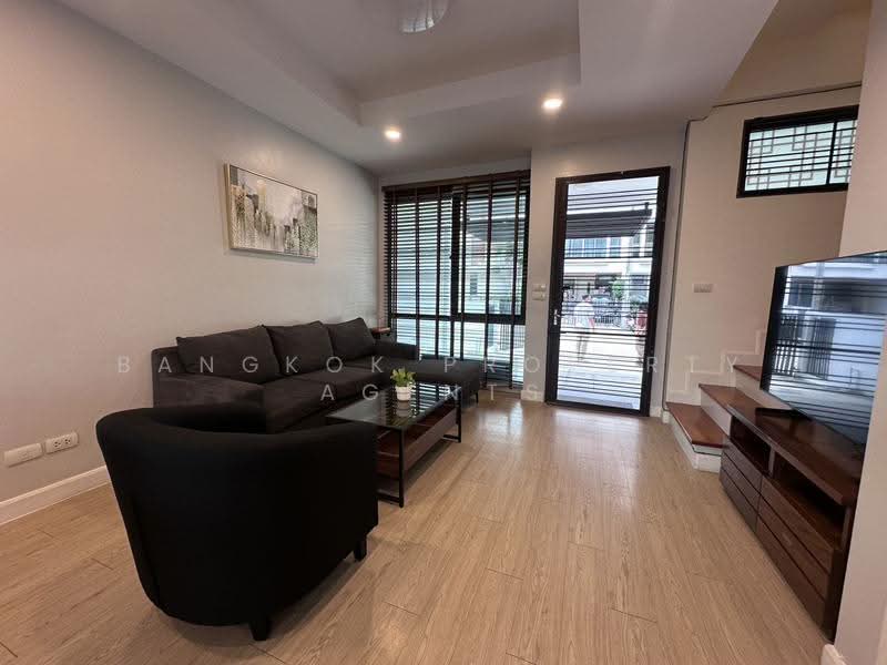 Townhouse - Sukhumvit 97/1, กรุงเทพ, บางจาก, พระโขนง, กรุงเทพ, 190 ตร.ม., ทาวน์เฮ้าส์ ขาย, โดย BANGKOK PROPERTY AGENTS, 500532188 - DDproperty.com