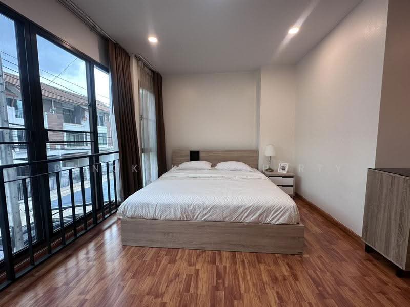 Townhouse - Sukhumvit 97/1, กรุงเทพ, บางจาก, พระโขนง, กรุงเทพ, 190 ตร.ม., ทาวน์เฮ้าส์ ขาย, โดย BANGKOK PROPERTY AGENTS, 500532188 - DDproperty.com
