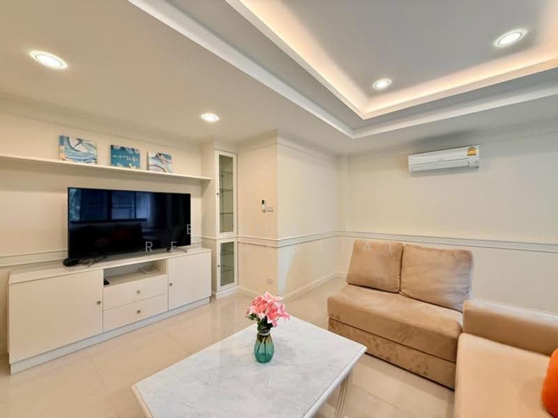 M Towers, Bangkok, Soi Sukhumvit 35, Khlong Tan Nua, Watthana, Bangkok, 3 Bedrooms, 230 sqm, Apartment For Rent, by Bangkok Residential, 500532198 - DDproperty.com