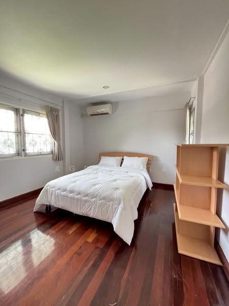 Single house for rent, Cozy Garden View style, Pattanakarn 53, near Hua Mak BTS station (SPSAD4157), Bangkok, Suan Luang, Bangkok, 4 Bedrooms, 452 sqm, Single Detached House For Rent, by Agent Pla, 500532201 - DDproperty.com
