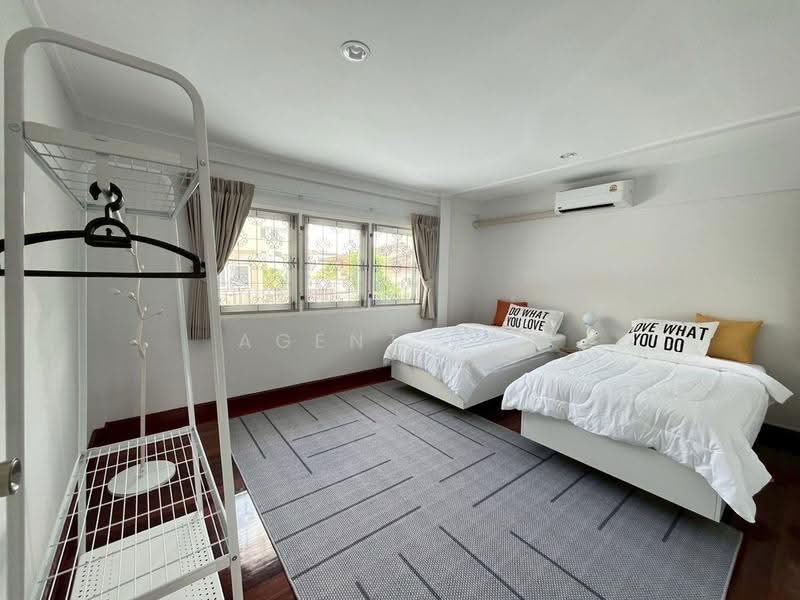 Single house for rent, Cozy Garden View style, Pattanakarn 53, near Hua Mak BTS station (SPSAD4157), Bangkok, Suan Luang, Bangkok, 4 Bedrooms, 452 sqm, Single Detached House For Rent, by Agent Pla, 500532201 - DDproperty.com