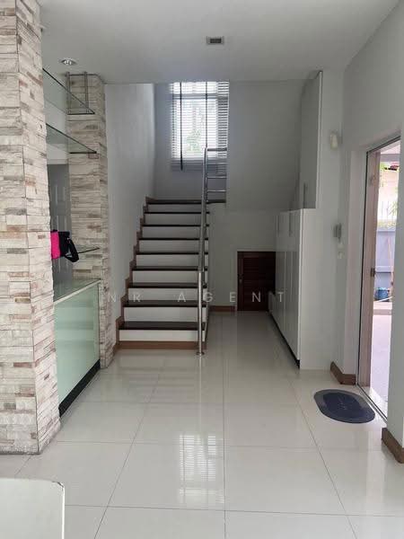 บ้านเดี่ยว ลาดพร้าว 35, Bangkok, Chan Kasem, Chatuchak, Bangkok, 5 Bedrooms, 290 sqm, Single Detached House For Sale, by NR AGENT, 500532206 - DDproperty.com