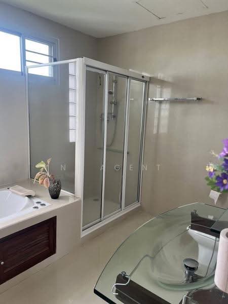 บ้านเดี่ยว ลาดพร้าว 35, Bangkok, Chan Kasem, Chatuchak, Bangkok, 5 Bedrooms, 290 sqm, Single Detached House For Sale, by NR AGENT, 500532206 - DDproperty.com