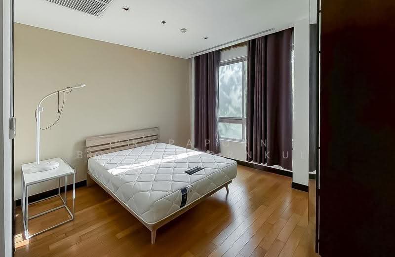 The Lofts Yennakart, Bangkok, 366 ์Soi Nang Linchi Yenakat Road, Chong Nonsi, Yan Nawa, Bangkok, 2 Bedrooms, 67 sqm, Condo For Sale, by Prapaporn Boonkajonkul, 500532213 - DDproperty.com