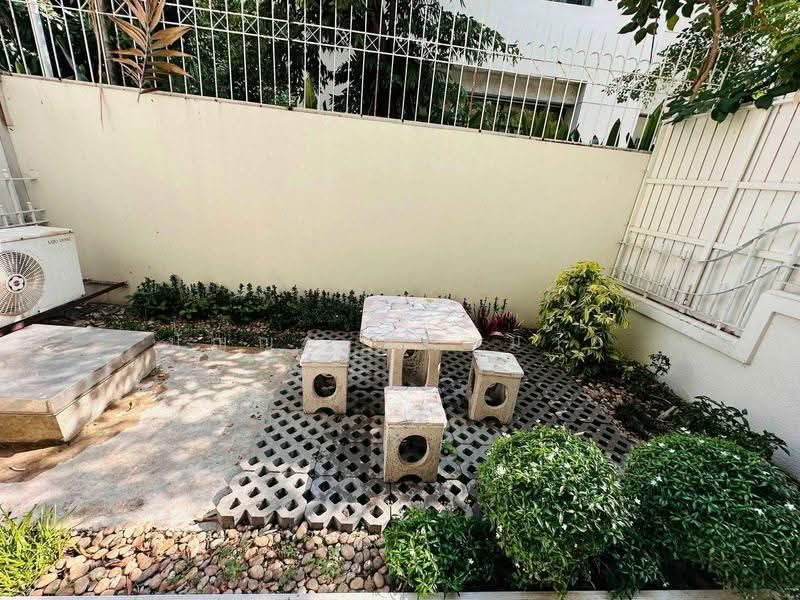 Moo Baan Chicha Castle, Bangkok, Sukhumvit 31, Khlongtoei Nua, Watthana, Bangkok, 4 Bedrooms, 350 sqm, Townhouse For Rent, by ปัญญา สมหมาย, 500532256 - DDproperty.com