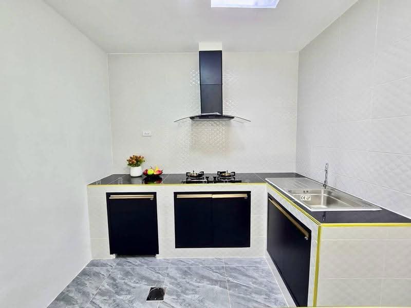 RNP Place Ramintra-Suwinthawong, Bangkok, Sam Wa Road, Bang Chun, Khlong Sam Wa, Bangkok, 3 Bedrooms, 80 sqm, Townhouse For Sale, by นภัสศรณ์ วงศ์สินไทยกร (นันท์), 500532274 - DDproperty.com