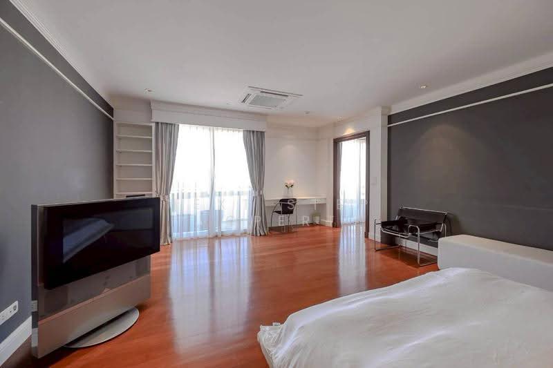 Las Colinas, Bangkok, Sukhumvit 21 Road, Khlongtoei Nua, Watthana, Bangkok, 4 Bedrooms, 698 sqm, Condo For Sale, by Next Step Property, 500532285 - DDproperty.com