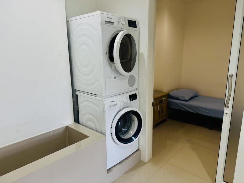 Suwansawat Condo, Bangkok, 308 Soi Suwansawat, Thung Maha Mek, Sathon, Bangkok, 4 Bedrooms, 225 sqm, Condo For Rent, by Poommipat Suradech, 500532331 - DDproperty.com