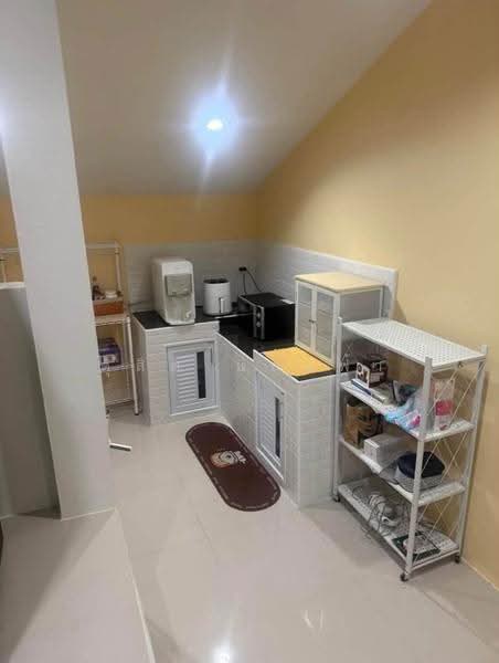 ให้เช่าบ้านเดี่ยว ม.สุรศักดิ์ ปาร์ควิว ไร่กล้วย ศรีราชา, Chon Buri (Pattaya), Surasak, Si Racha, Chon Buri (Pattaya), 2 Bedrooms, 180 sqm, Single Detached House For Rent, by Dusit Saengfa, 500532373 - DDproperty.com