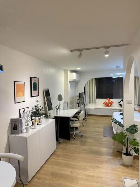 Hillside Condo 3, Chiang Mai, Soi Nimmanhaemin 8, Nimmanhaemin Road, Su Thep, Muang Chiang Mai, Chiang Mai, 1 Bedroom, 35 sqm, Condo For Sale, by Aonanong Tajakhod, 500532377 - DDproperty.com