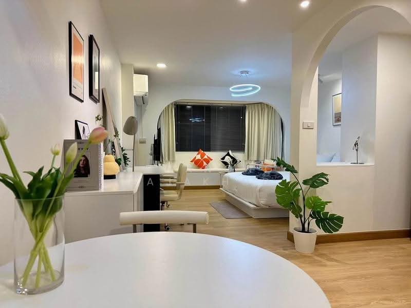 Hillside Condo 3, Chiang Mai, Soi Nimmanhaemin 8, Nimmanhaemin Road, Su Thep, Muang Chiang Mai, Chiang Mai, 1 Bedroom, 35 sqm, Condo For Sale, by Aonanong Tajakhod, 500532377 - DDproperty.com