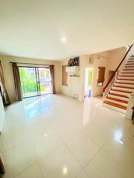 Mantana Lake Watcharapol, Bangkok, Sukhaphiban 5 Road, O-Ngoen, Sai Mai, Bangkok, 3 Bedrooms, 203 sqm, Single Detached House For Sale, by Rinrada Saelee, 500532403 - DDproperty.com