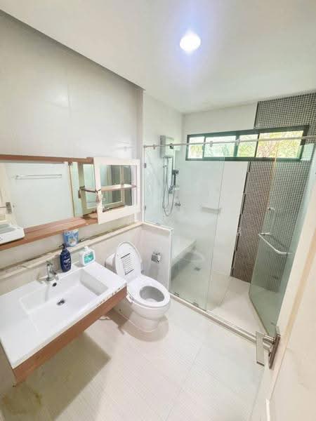 Mantana Lake Watcharapol, Bangkok, Sukhaphiban 5 Road, O-Ngoen, Sai Mai, Bangkok, 3 Bedrooms, 203 sqm, Single Detached House For Sale, by Rinrada Saelee, 500532403 - DDproperty.com