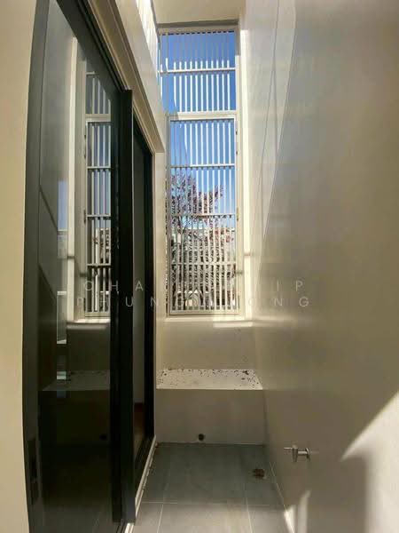 Ther Ladprao 93, Bangkok, Lat Phrao Road, Khlong Chaokhun Sing, Wang Thonglang, Bangkok, 3 Bedrooms, 223 sqm, Townhouse For Rent, by Charinthip Phungalong, 500532404 - DDproperty.com