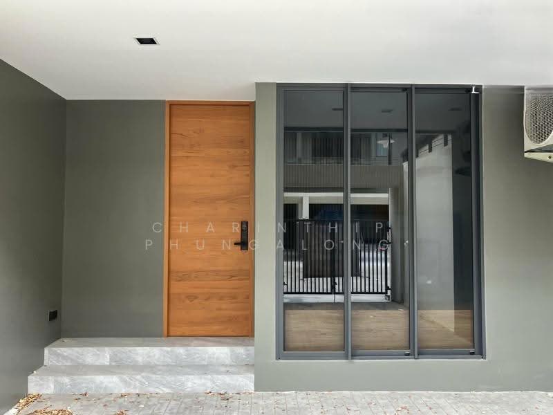 Ther Ladprao 93, Bangkok, Lat Phrao Road, Khlong Chaokhun Sing, Wang Thonglang, Bangkok, 3 Bedrooms, 223 sqm, Townhouse For Rent, by Charinthip Phungalong, 500532404 - DDproperty.com
