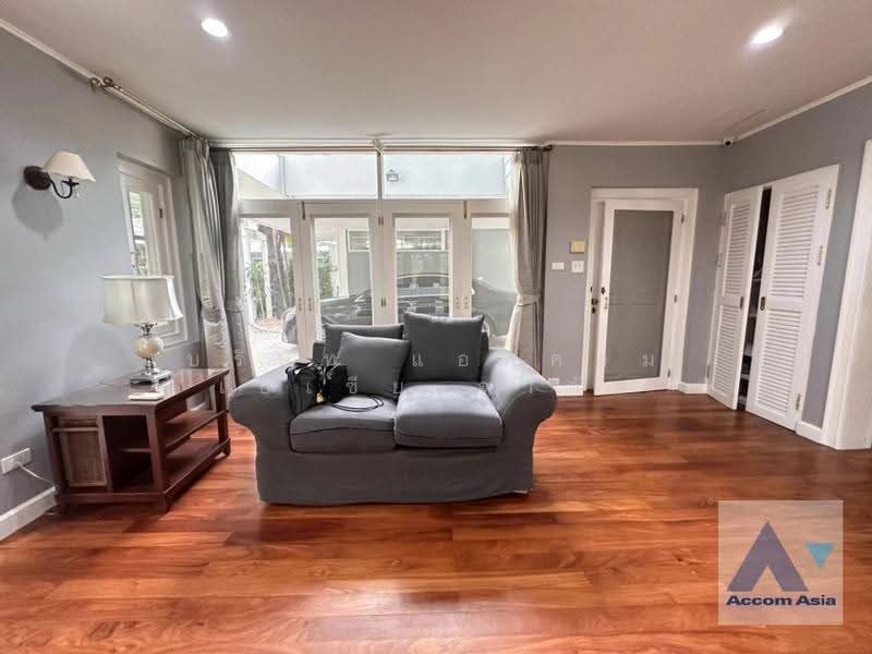 4 Bedrooms House for Rent in New Phetchaburi, Bangkok near BTS Victory Monument, Bangkok, Thanon Phaya Thai, Ratchathewi, Bangkok, 4 Bedrooms, 500 sqm, Single Detached House For Rent, by บริษัท แอคคอม เอเซีย จำกัด, 500532411 - DDproperty.com