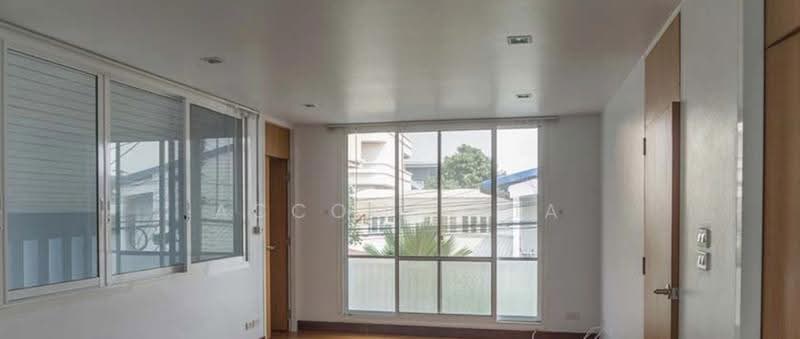 BTS Ekkamai, กรุงเทพ, คลองตันเหนือ, วัฒนา, กรุงเทพ, 200 ตร.ม., บ้านเดี่ยว ให้เช่า, โดย Accom Asia, 500532469 - DDproperty.com