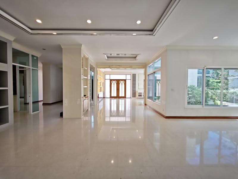 Prukpirom Rachapruk Ratanathibet, Nonthaburi, Om Kret Ratchaphruek, Pak Kret, Nonthaburi, 4 Bedrooms, 550 sqm, Single Detached House For Sale, by TITISAK Jane, 500532512 - DDproperty.com