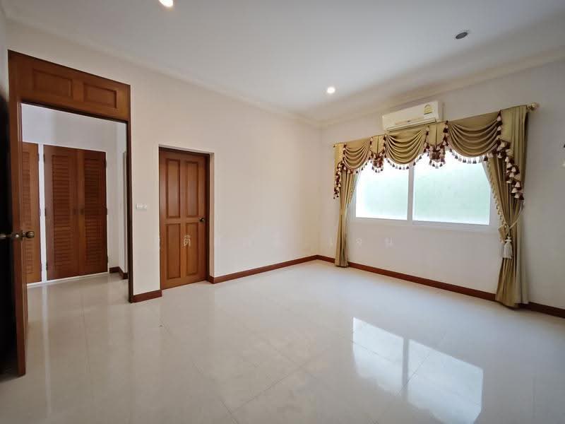 Prukpirom Rachapruk Ratanathibet, Nonthaburi, Om Kret Ratchaphruek, Pak Kret, Nonthaburi, 4 Bedrooms, 550 sqm, Single Detached House For Sale, by TITISAK Jane, 500532512 - DDproperty.com