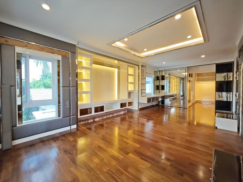 Prukpirom Rachapruk Ratanathibet, Nonthaburi, Om Kret Ratchaphruek, Pak Kret, Nonthaburi, 4 Bedrooms, 550 sqm, Single Detached House For Sale, by TITISAK Jane, 500532512 - DDproperty.com