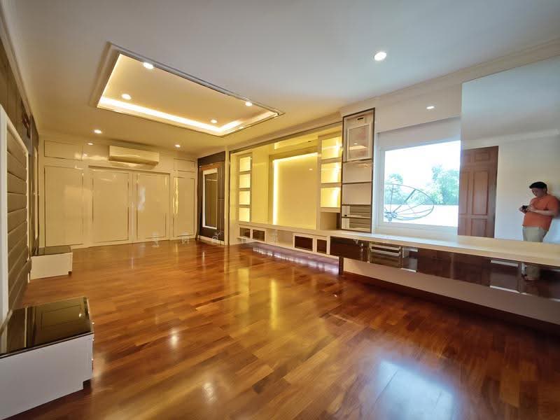 Prukpirom Rachapruk Ratanathibet, Nonthaburi, Om Kret Ratchaphruek, Pak Kret, Nonthaburi, 4 Bedrooms, 550 sqm, Single Detached House For Sale, by TITISAK Jane, 500532512 - DDproperty.com
