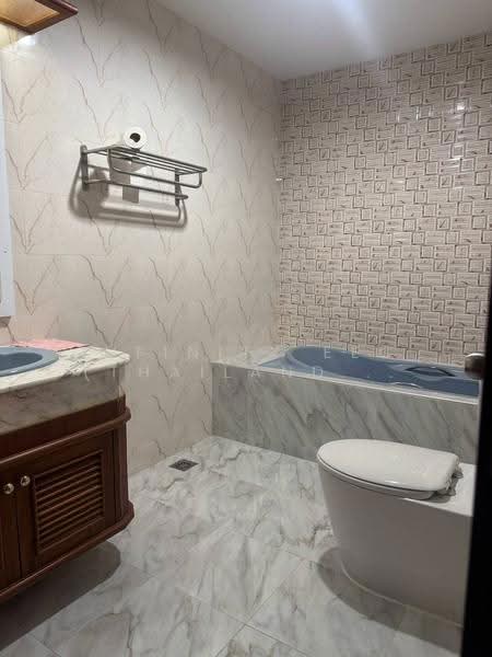 Panya Resort Bangphra, Chon Buri (Pattaya), Bang Phra, Si Racha, Chon Buri (Pattaya), 3 Bedrooms, 310 sqm, Villa For Sale, by Infinity EEC (Thailand) Co., Ltd., 500532589 - DDproperty.com