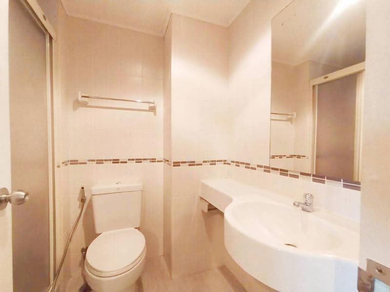 Lumpini Place Rama 8, Bangkok, 1521 Soi Arun Amarin 53, Arun Amarin Road, Bang Yi Khan, Bang Phlat, Bangkok, 1 Bedroom, 35 sqm, Condo For Sale, by ภัทรนัน อิศรางกูร ณ อยุธยา, 500532634 - DDproperty.com