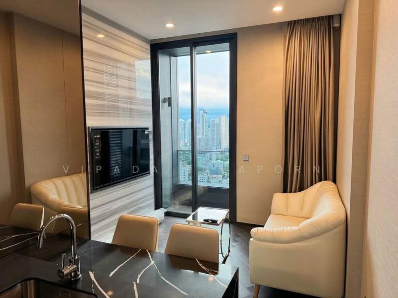 The Esse Sukhumvit 36, Bangkok, Soi Sukhumvit 36, Sukhumvit Road, Phra Kanong, Khlong Toei, Bangkok, 1 Bedroom, 39 sqm, Condo For Rent, by Vipada Supaporn, 500532639 - DDproperty.com