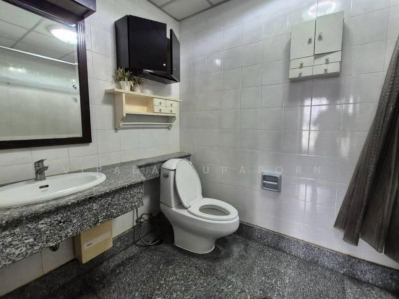 Liberty Park 2, Bangkok, 55 Soi Sukhumvit 11, Khlongtoei Nua, Watthana, Bangkok, 2 Bedrooms, 107 sqm, Condo For Rent, by Vipada Supaporn, 500532673 - DDproperty.com
