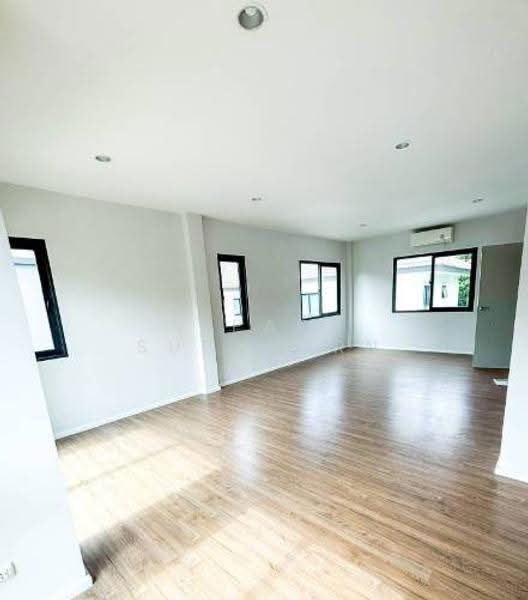 The Edition Suksawat-Rama 3, Bangkok, Pracha-u-tit Road, Thung Khru, Bangkok, 4 Bedrooms, 220 sqm, Townhouse For Sale, by Vipada Supaporn, 500532699 - DDproperty.com