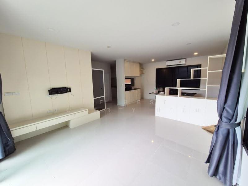 Britania Bangna Km.26 : บริทาเนีย บางนา กม.26, Samut Prakan, 42 ถนนวัดบางบ่อ, Bang Bo, Samut Prakan, 4 Bedrooms, 150 sqm, Single Detached House For Sale, by The Best Property ปาล์ม, 500532701 - DDproperty.com