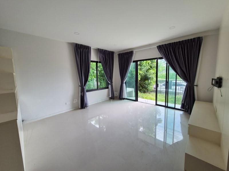 Britania Bangna Km.26 : บริทาเนีย บางนา กม.26, Samut Prakan, 42 ถนนวัดบางบ่อ, Bang Bo, Samut Prakan, 4 Bedrooms, 150 sqm, Single Detached House For Sale, by The Best Property ปาล์ม, 500532701 - DDproperty.com