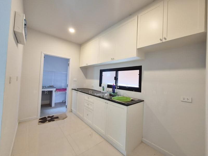 Britania Bangna Km.26 : บริทาเนีย บางนา กม.26, Samut Prakan, 42 ถนนวัดบางบ่อ, Bang Bo, Samut Prakan, 4 Bedrooms, 150 sqm, Single Detached House For Sale, by The Best Property ปาล์ม, 500532701 - DDproperty.com