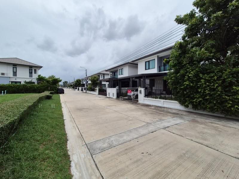 Britania Bangna Km.26 : บริทาเนีย บางนา กม.26, สมุทรปราการ, 42 ถนนวัดบางบ่อ, บางบ่อ, สมุทรปราการ, 150 ตร.ม., บ้านเดี่ยว ขาย, โดย The Best Property ปาล์ม, 500532701 - DDproperty.com