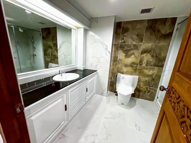 Yenakart Residence, Bangkok, 3 Soi Prasat Suk, Chong Nonsi, Yan Nawa, Bangkok, 4 Bedrooms, 450 sqm, Townhouse For Rent, by The Elite Homes (Thailand) Co., Ltd., 500532724 - DDproperty.com