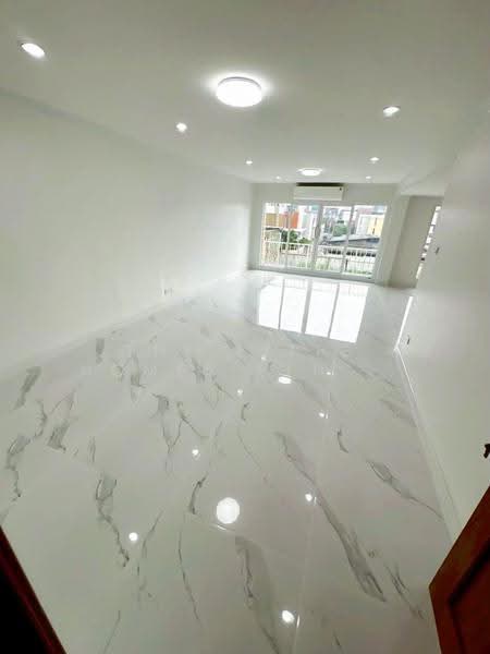 Yenakart Residence : เย็นอากาศ เรสซิเดนซ์, กรุงเทพ, 3 ซอย ประสาทสุข, ช่องนนทรี, ยานนาวา, กรุงเทพ, 450 ตร.ม., ทาวน์เฮ้าส์ ให้เช่า, โดย The Elite Homes (Thailand) Co., Ltd., 500532724 - DDproperty.com